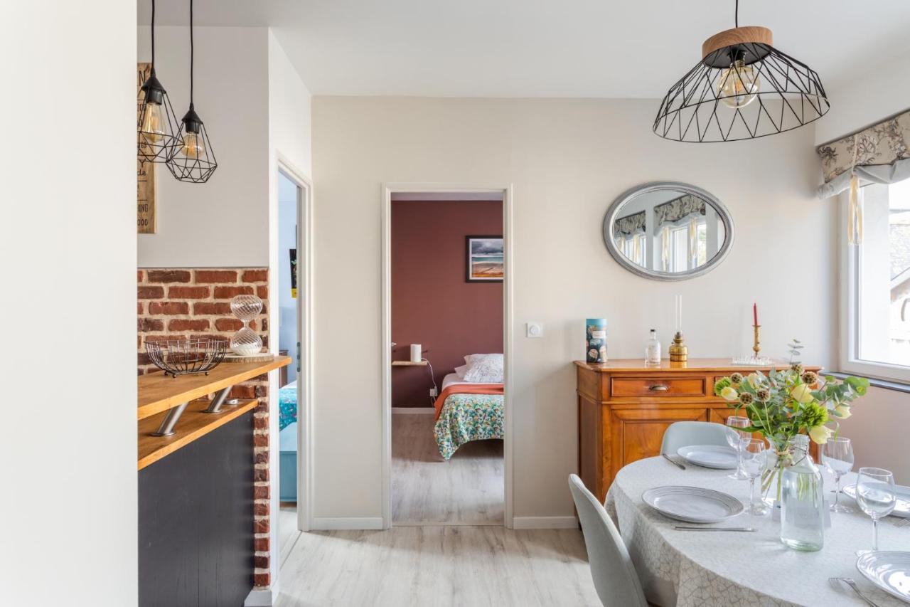 Les Abimes, Beau Logement Avec 2 Chambres Avec Parking 생말로 외부 사진