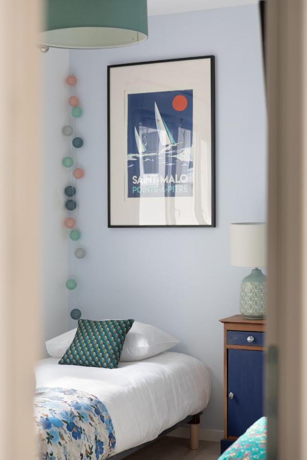 Les Abimes, Beau Logement Avec 2 Chambres Avec Parking 생말로 외부 사진